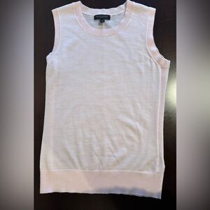 Banana Republic light pink Marino wool sweater shell size small